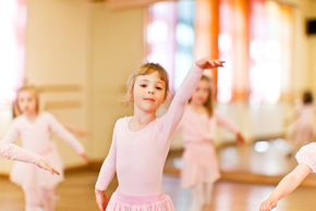 Modernes Ballett für Kinder ab 4 Jahren in der Tanzschule Scherg in Pfaffenhofen